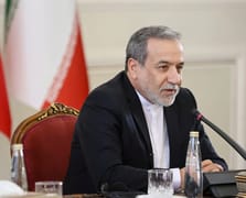 Arakçi: "Savaş istemiyoruz ama hazırız"