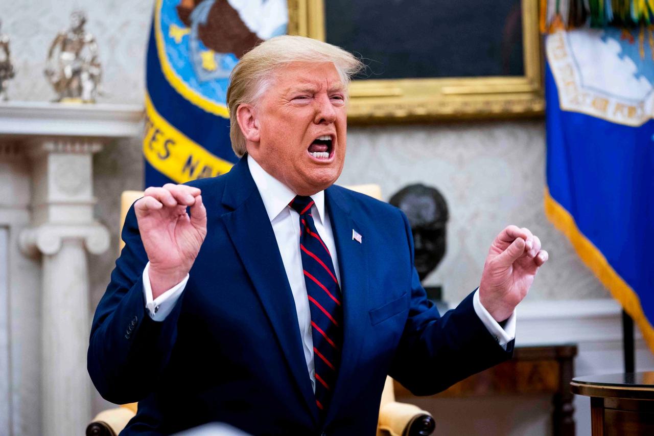 Trump’ın posta oyu düzenlemesine yargı engeli