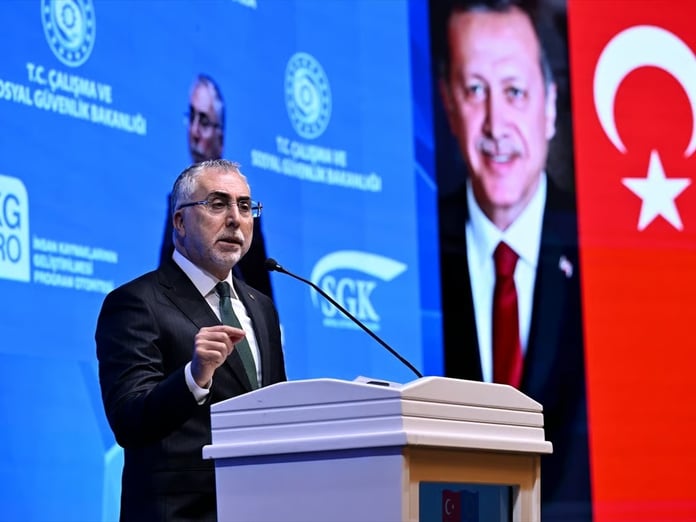 Bakan Işıkhan'dan CHP'ye tepki: SGK borçlarını ödemeyen belediyelerinizden hesap sorun