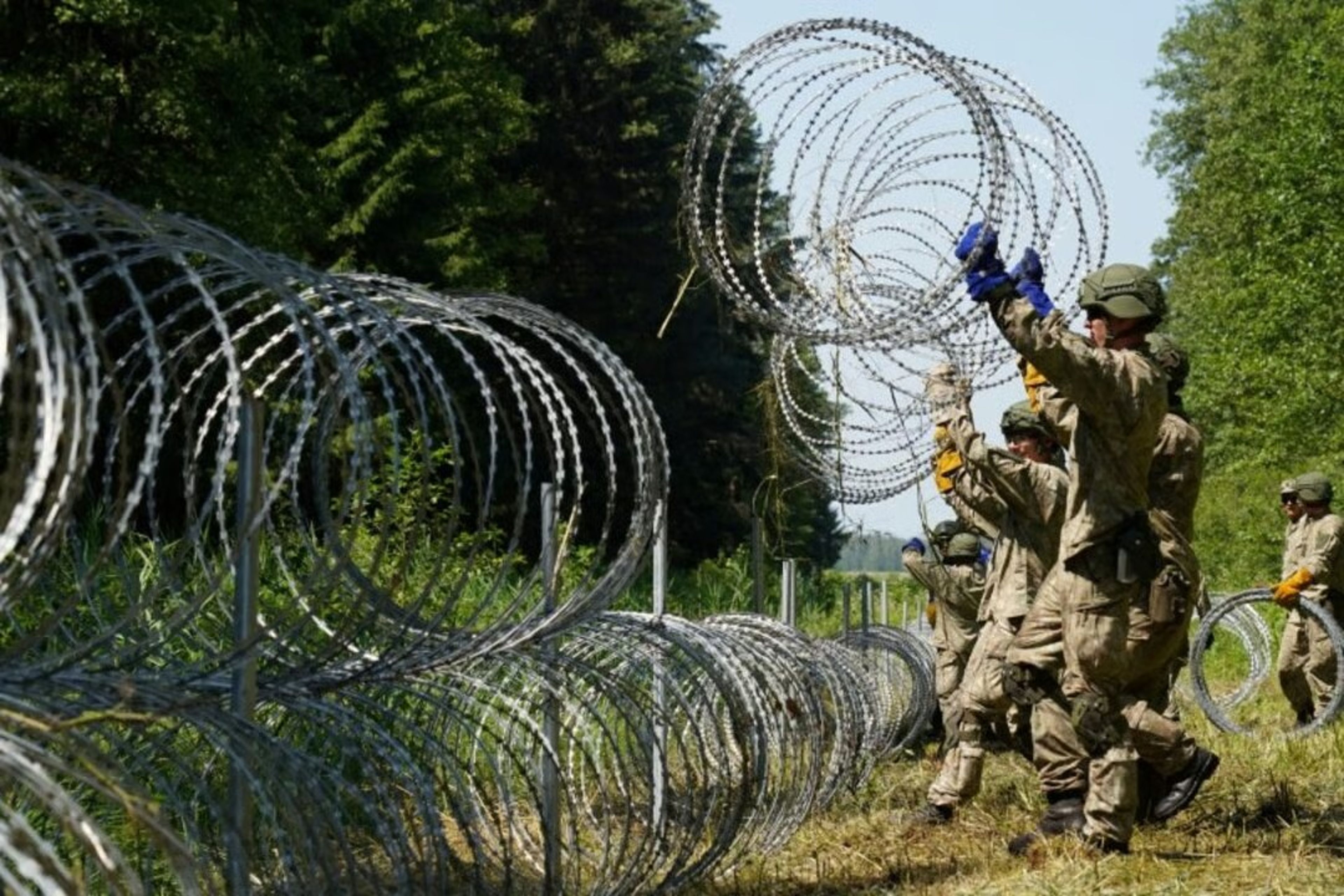 Litvanya Belarus sınırını kapattı: "Çözüm diplomaside"