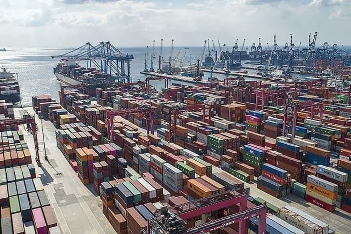 Dış ticaret açığı yüzde 27,6 arttı: İthalattaki artış hızı ihracatı geride bıraktı