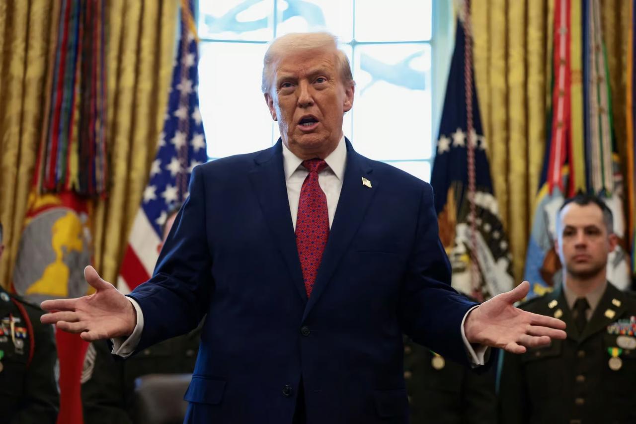 Trump'tan İran'da rejim değişikliği açıklaması