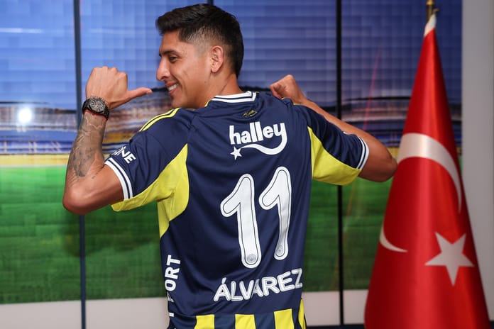 İkinci Meksikalı futbolcu