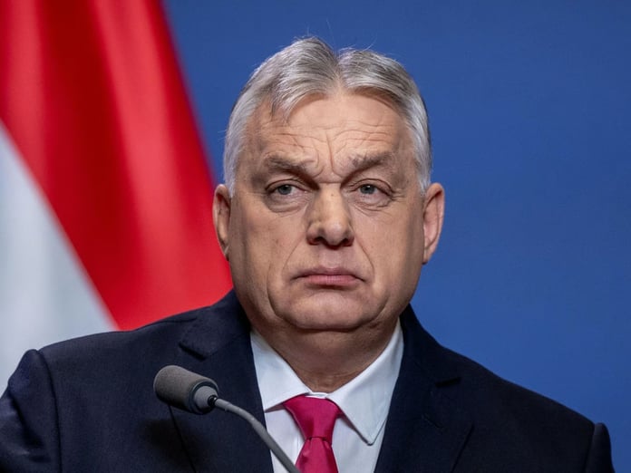 Macaristan'da 16 yıllık dönemin sonu: Viktor Orban'ın medya imparatorluğu çöküyor