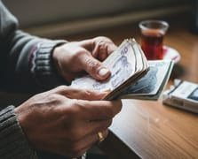 Meclis'ten geçti: En düşük emekli aylığı 20 bin lira