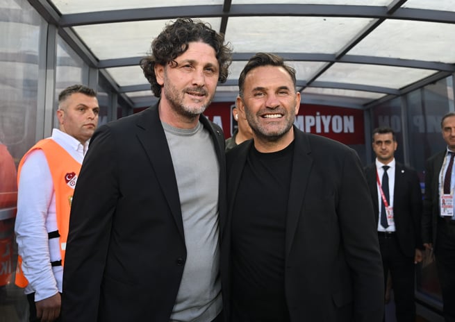 Lider, takipçisini ağırlıyor