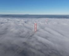 1915 Çanakkale Köprüsü bulutların arasında kayboldu