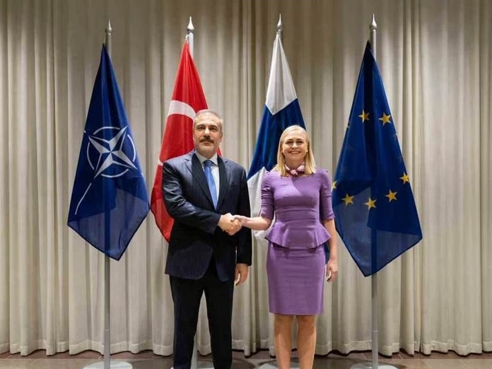 Dışişleri Bakanı Fidan Finlandiyalı mevkidaşı Valtonen ile görüştü