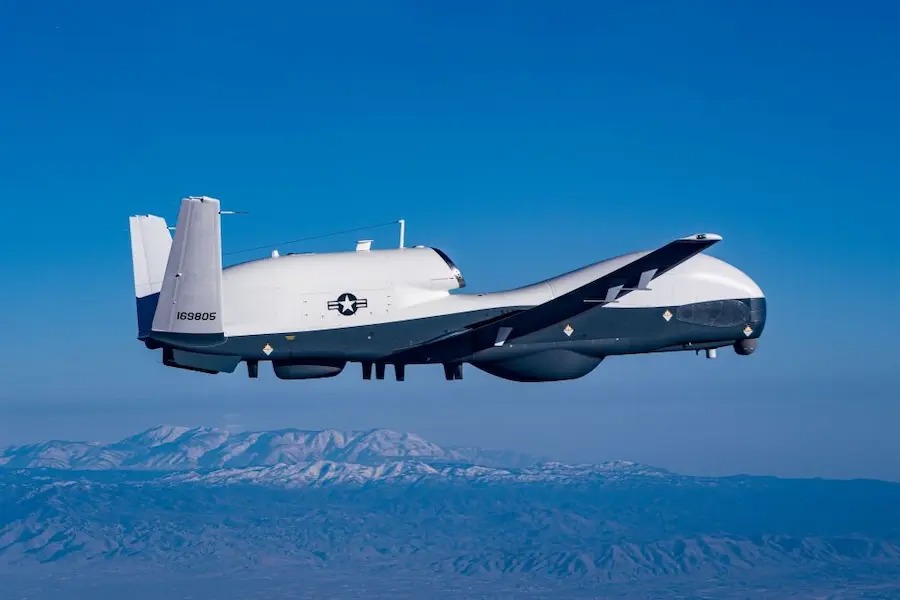 Triton ve P-8A ilk kez otonom görev yaptı