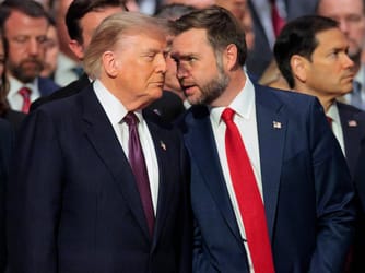 Trump Privately Urges Donors to Back JD Vance for 2028