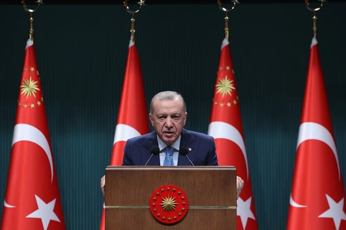 Cumhurbaşkanı Erdoğan: Türkiye kesintisiz büyümeyi 21 çeyreğe taşıdı