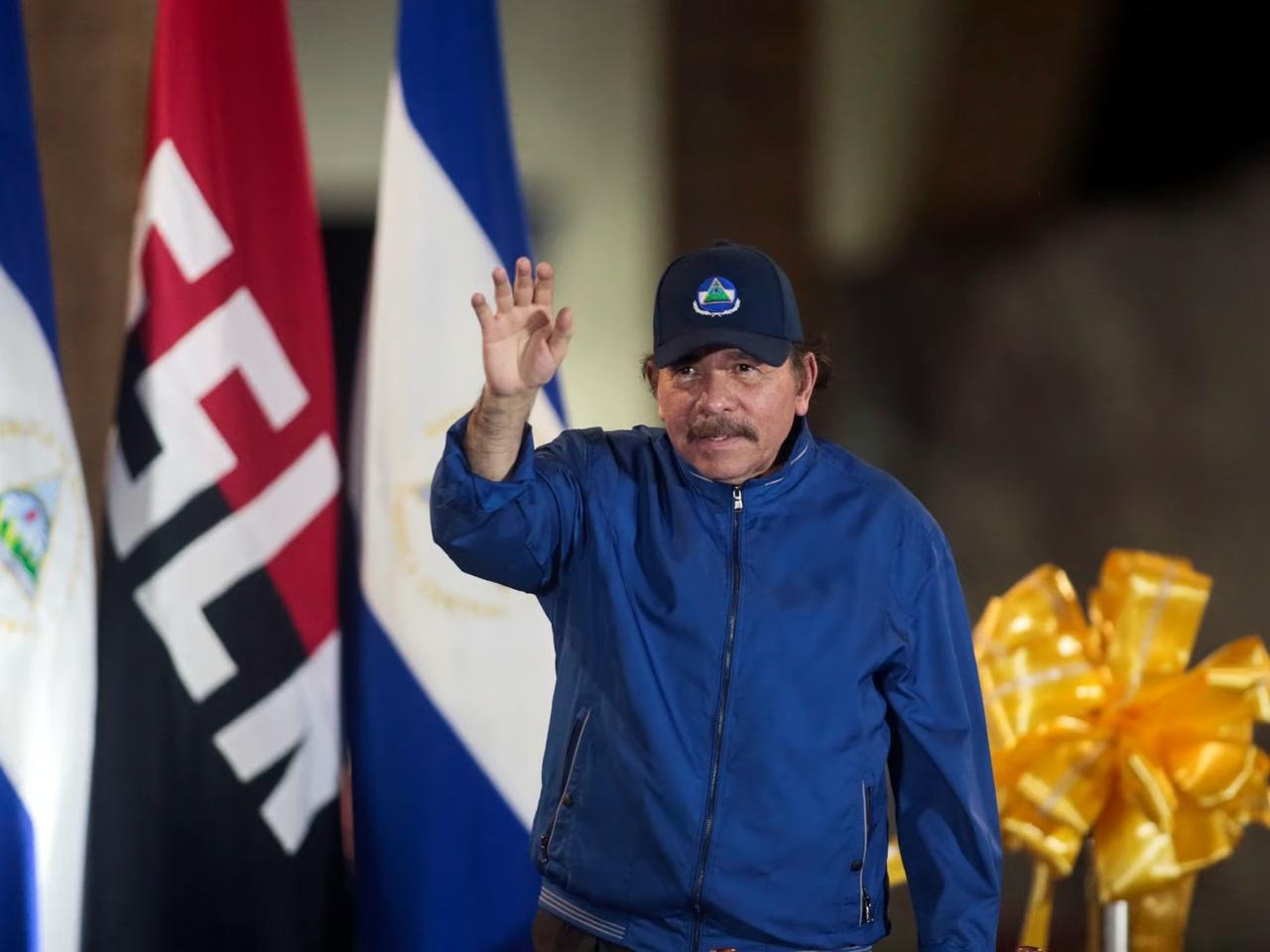 Ortega'dan görev süresini uzatma hamlesi