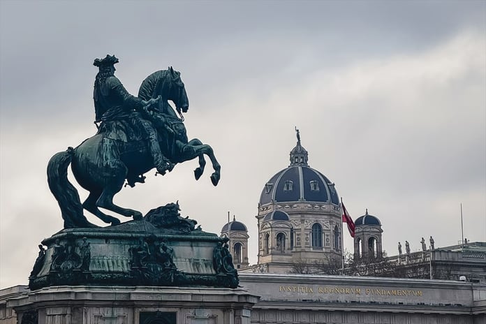 Viyana adlı zaman makinesiyle Ortaçağ'a yolculuk
