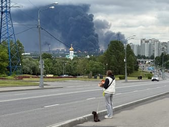 Musk May Hold Key to Ukraine's Plan for Survival
