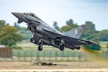 İngiltere, askeri pilot eğitimi için 400 milyon dolarlık yatırım yapıyor