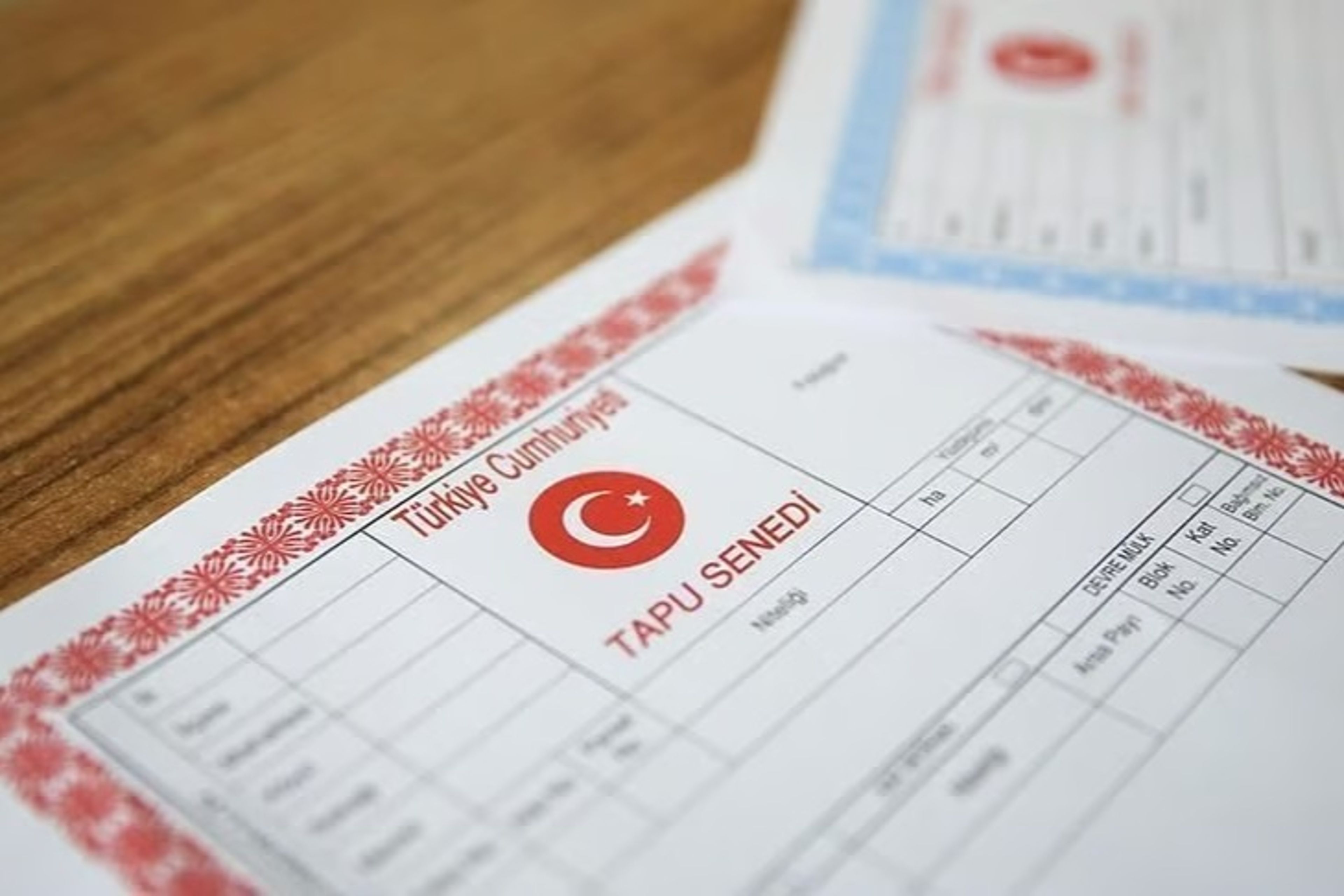 Memurun dikkatiyle çökertildi: 100 milyon TL vurgun yapan tapu çetesi çökertildi