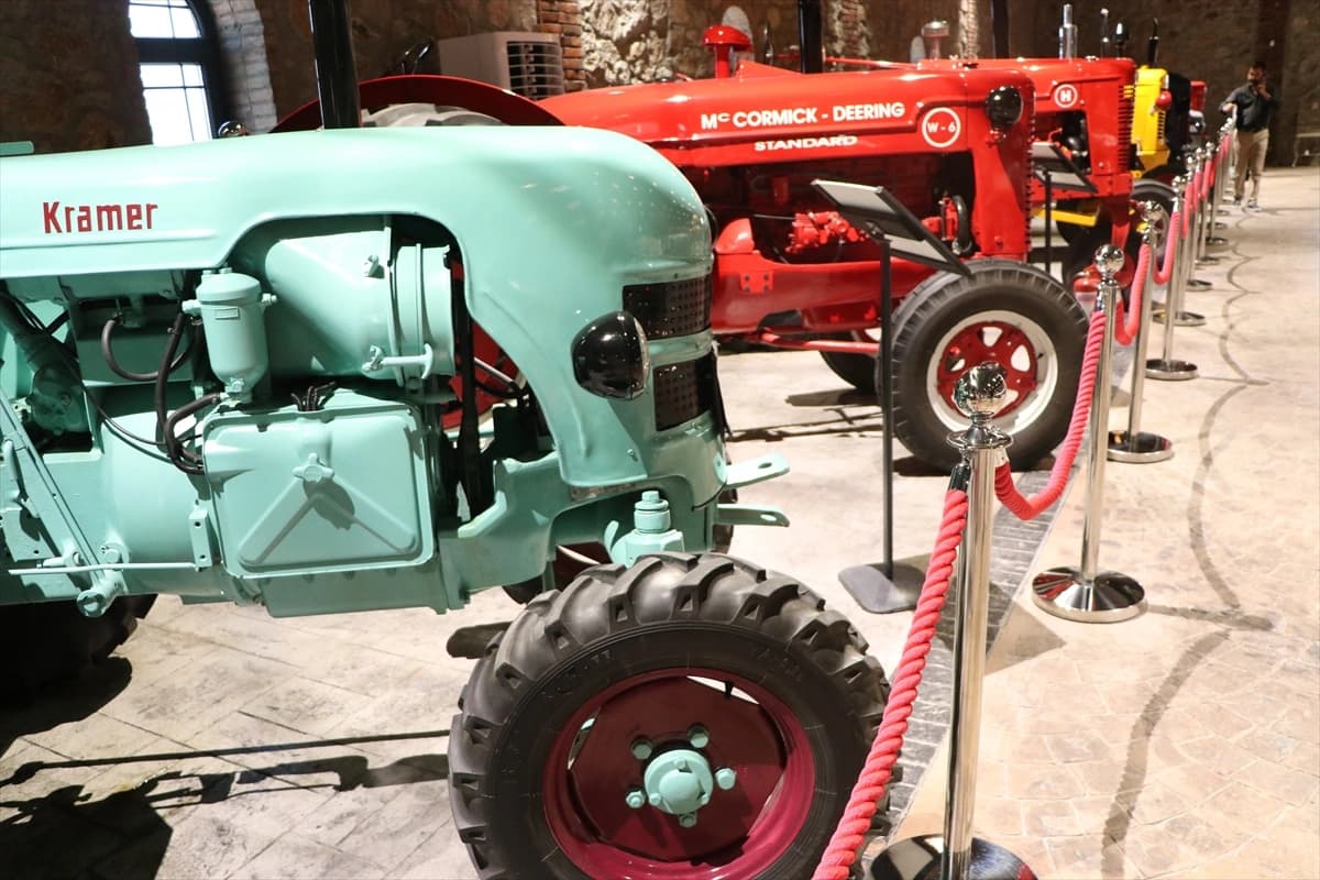 Otomobil ve traktör müzesine 4 ayda 50 bin ziyaretçi