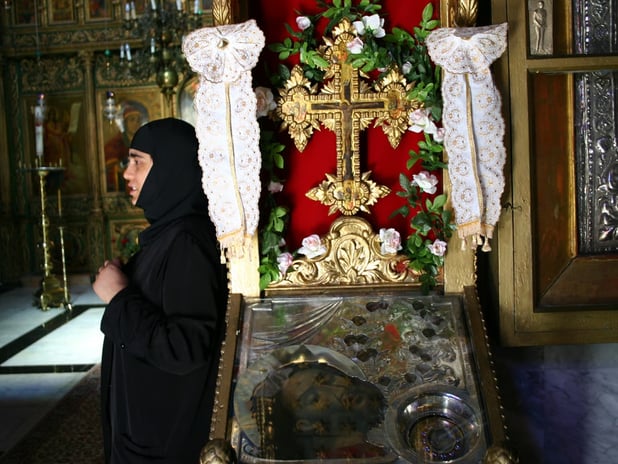 Yunanistan’da başrahip tarihi eser kaçakçılığından yargılanacak