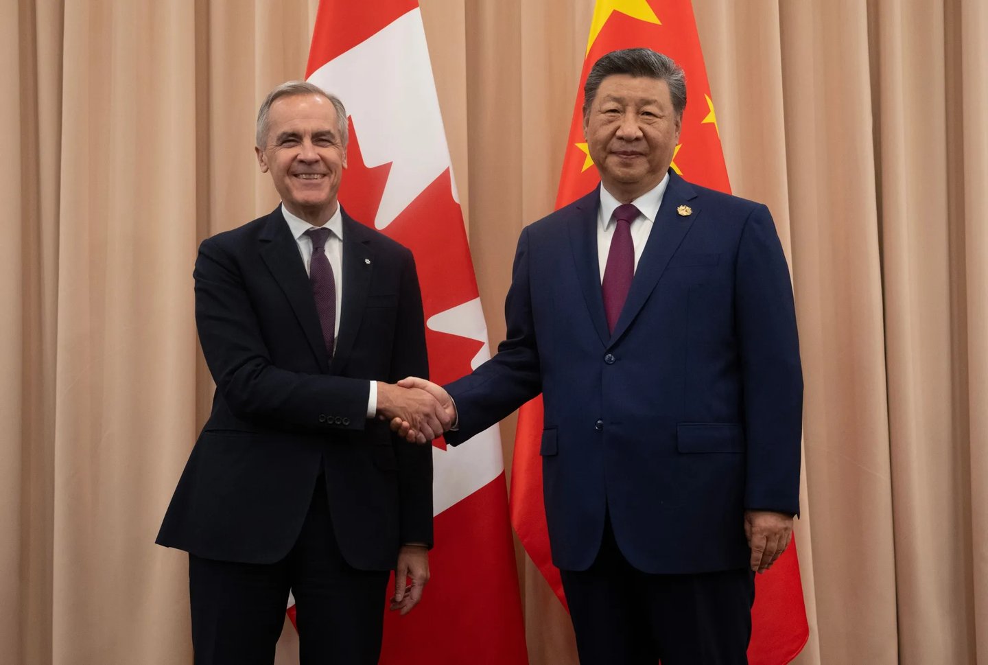 Mike Carney ile Xi Jinping - Bloomberg