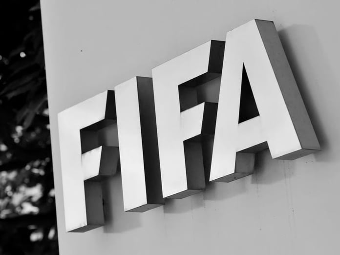 FIFA'dan 3 Türk kulübüne 3'er dönem transfer yasağı
