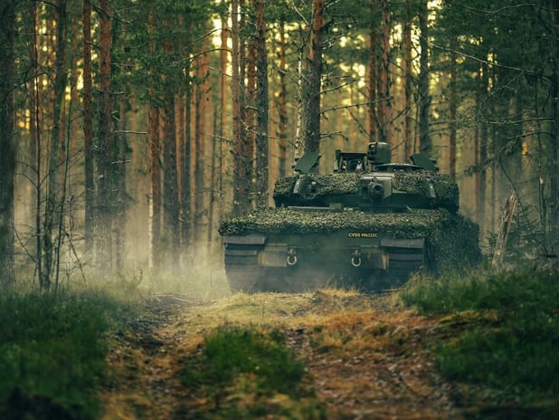 Elbit Systems, NATO’nun CV90 zırhlıları için 150 milyon dolarlık Iron Fist sözleşmesi kazandı