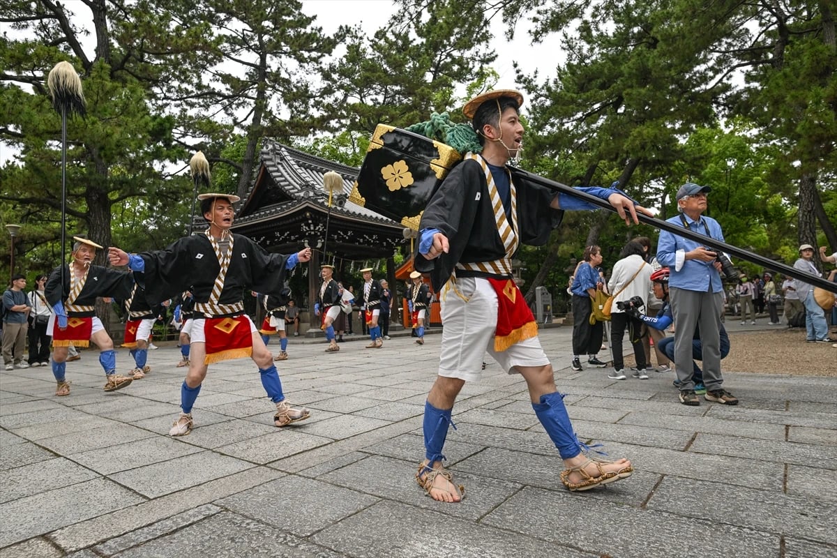 Japonya'nın en renkli ritüellerinden biri yeniden sahnede