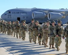 ABD İran’a karşı haftalar sürebilecek operasyon seçeneğini değerlendiriyor