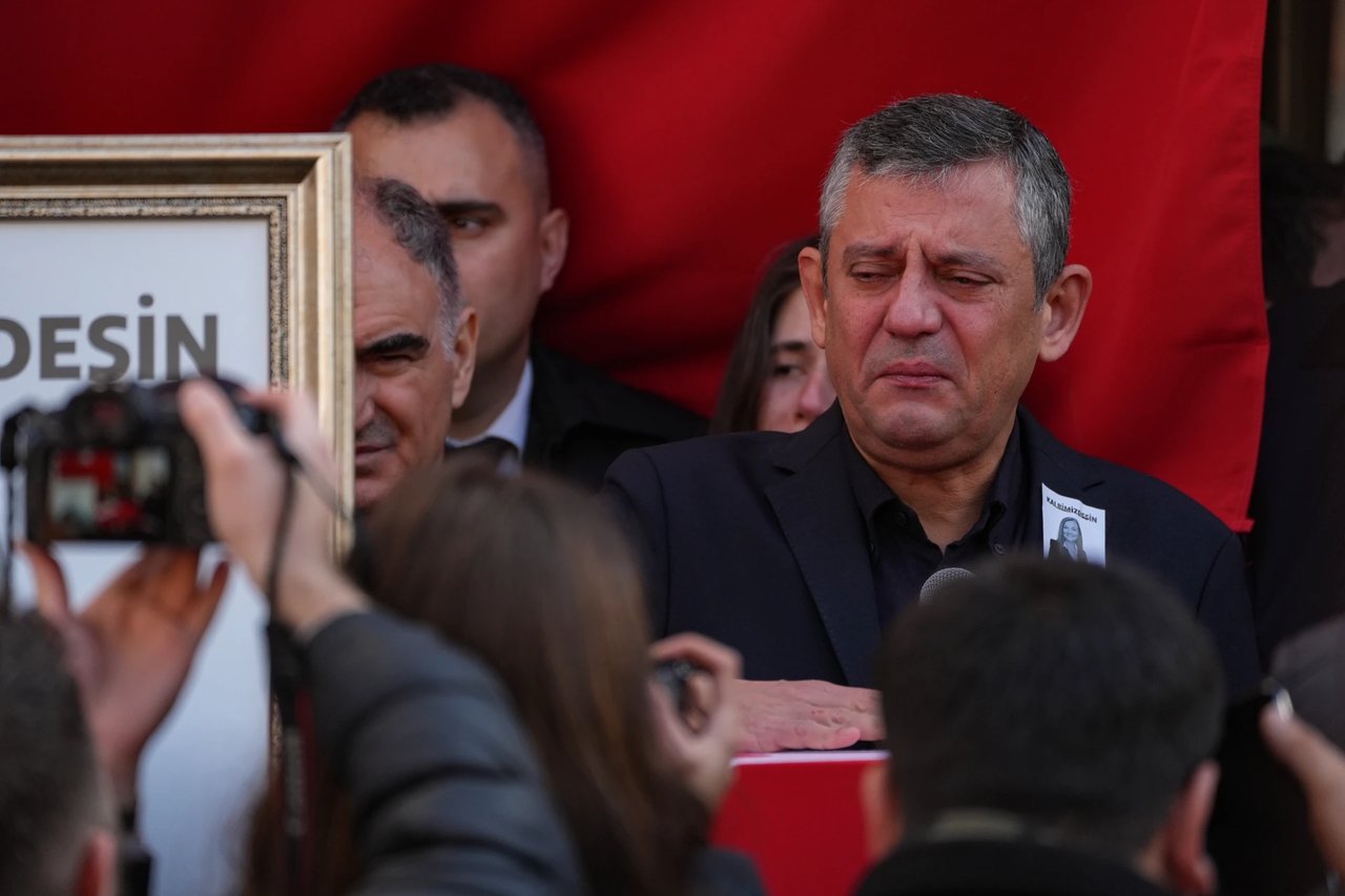 Şehzadeler Belediye Başkanı Gülşah Durbay son yolculuğuna uğurlandı 