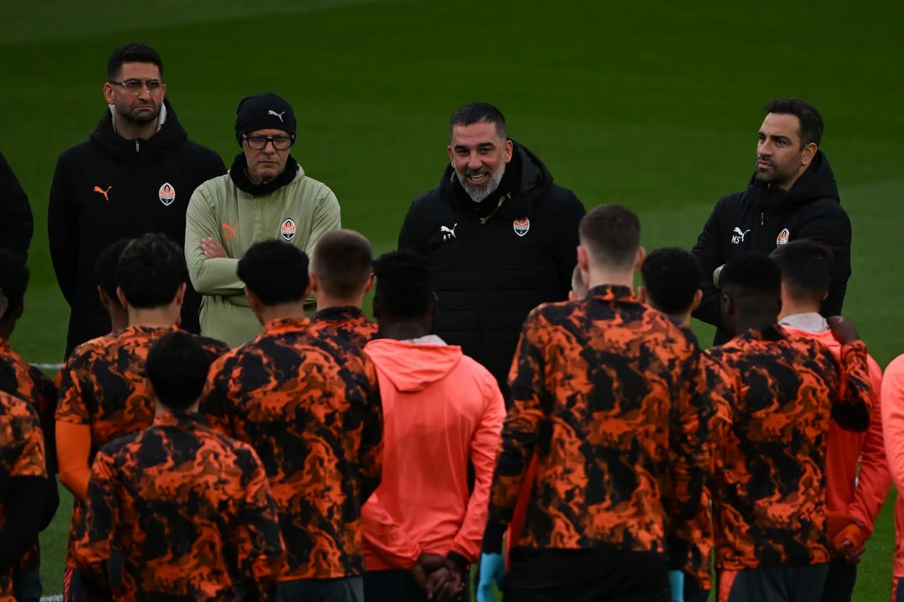Shakhtar Donetsk Şampiyonlar Ligi maçları için İngiltere’de çözüm arıyor