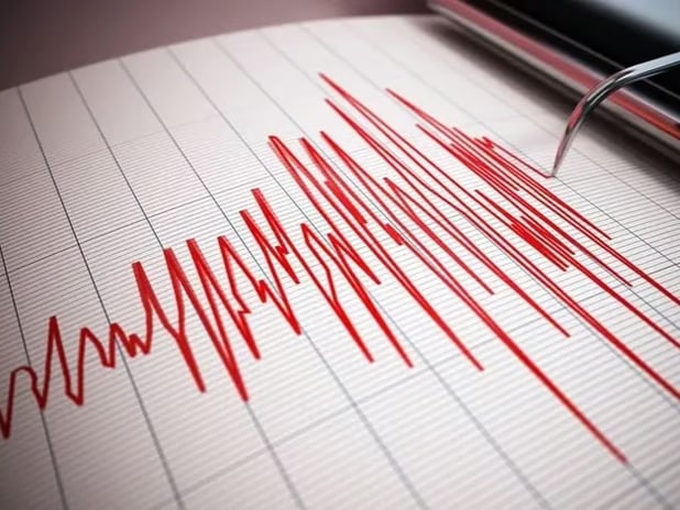 Balıkesir'de 6.1 büyüklüğünde deprem: İstanbul'dan hissedildi