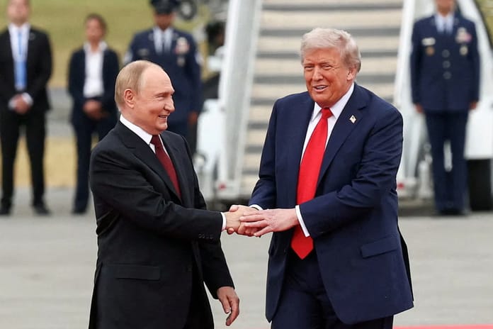 Trump-Putin zirvesinin ne zaman yapılacağı belirsizliğini koruyor