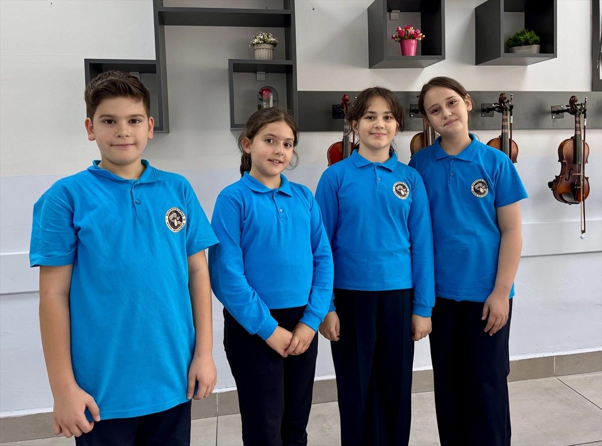 Genç sanatçılar "Bozkırın Tezenesi"nin ışığında bozlak kültürünü yaşatıyor