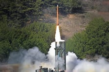 Güney Kore, L-SAM hava savunma sistemi için geliştirilen yeni AAM füzesini tanıttı