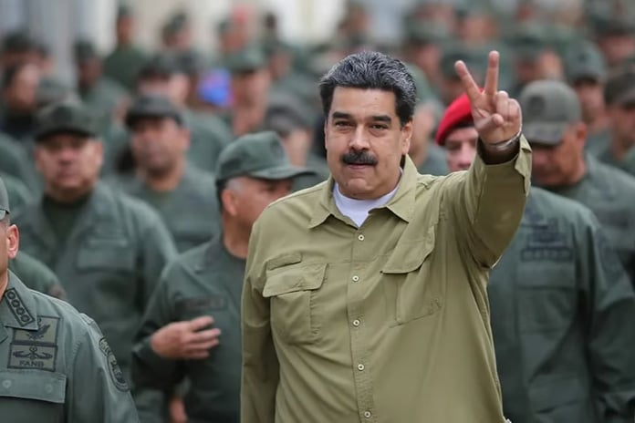Maduro rest çekti: Venezuela'ya girmeleri mümkün değil