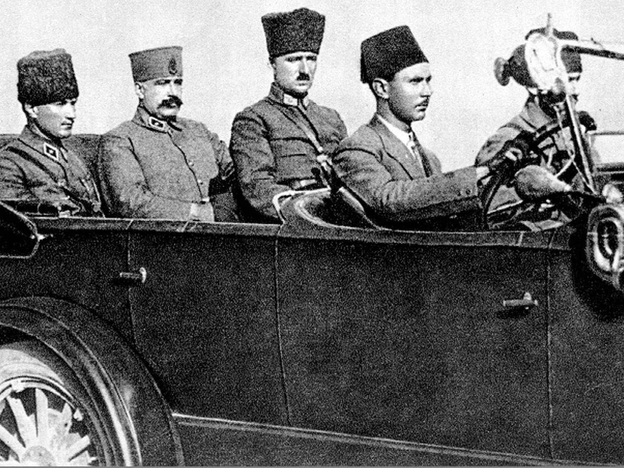 103 yıl önce İzmir düşman işgalinden kurtuldu