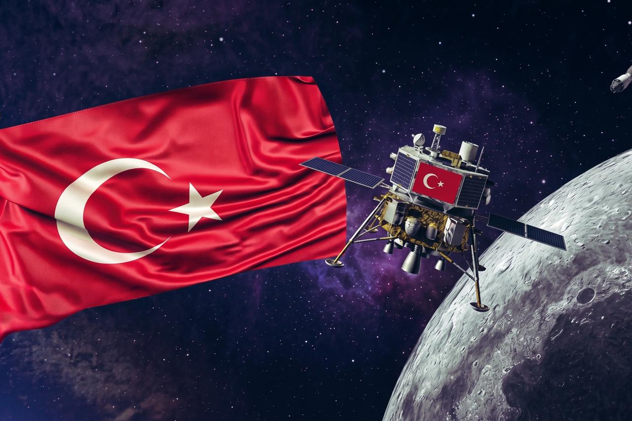 Türkiye Ay'a gidiyor! Tarih netleşti: 2027'de uzaya fırlatılacak