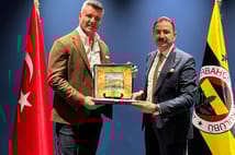 Yeşilay'dan Fenerbahçe Başkanı Sadettin Saran'a ziyaret