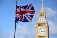 İngiltere suç işleyen yabancıların sınır dışı politikasını 23 ülkeye genişletti