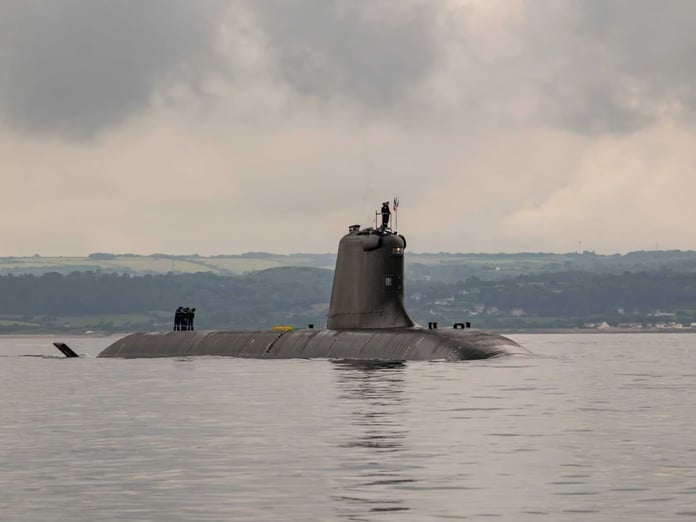 Fransa, Tourville nükleer savaş denizaltısını hizmete alarak Suffren sınıfı filosunu güçlendiriyor