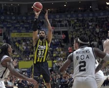 Fenerbahçe, Basketbol Süper Ligi play-off final serisinde Beşiktaş karşısında durumu 2-0 yaptı