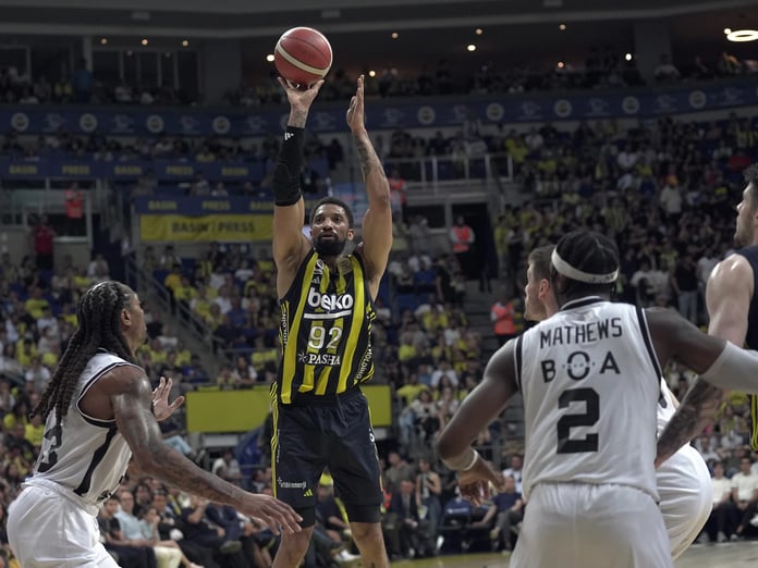 Fenerbahçe, Basketbol Süper Ligi play-off final serisinde Beşiktaş karşısında durumu 2-0 yaptı