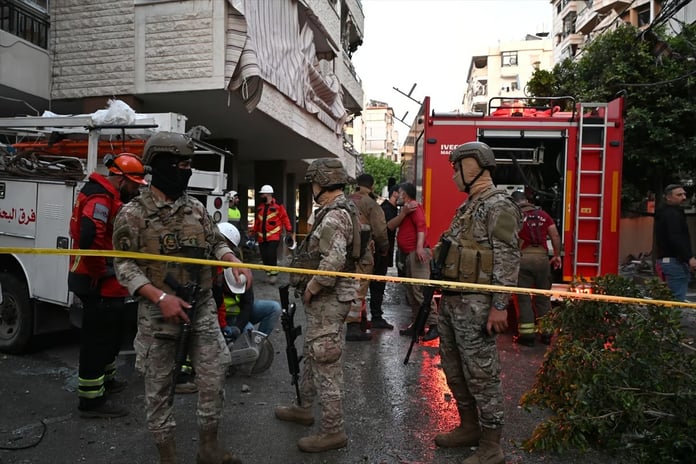 İsrail Beyrut'un güneyine saldırı düzenledi