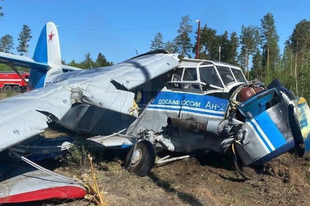 Rusya'da uçak sert iniş yaptı: 10 yaralı