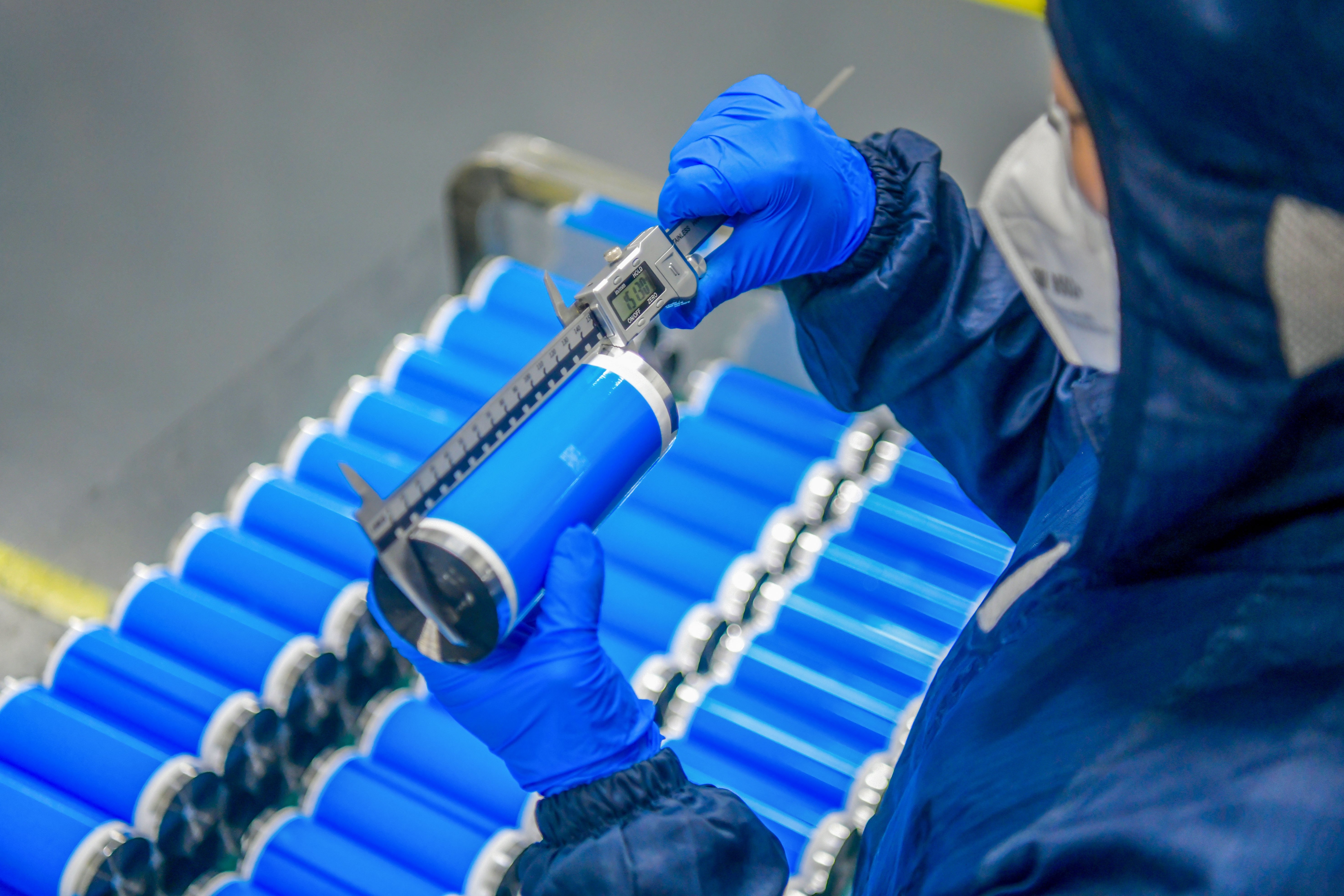 US Startups Turn to Salt to Break China Battery Monopoly
