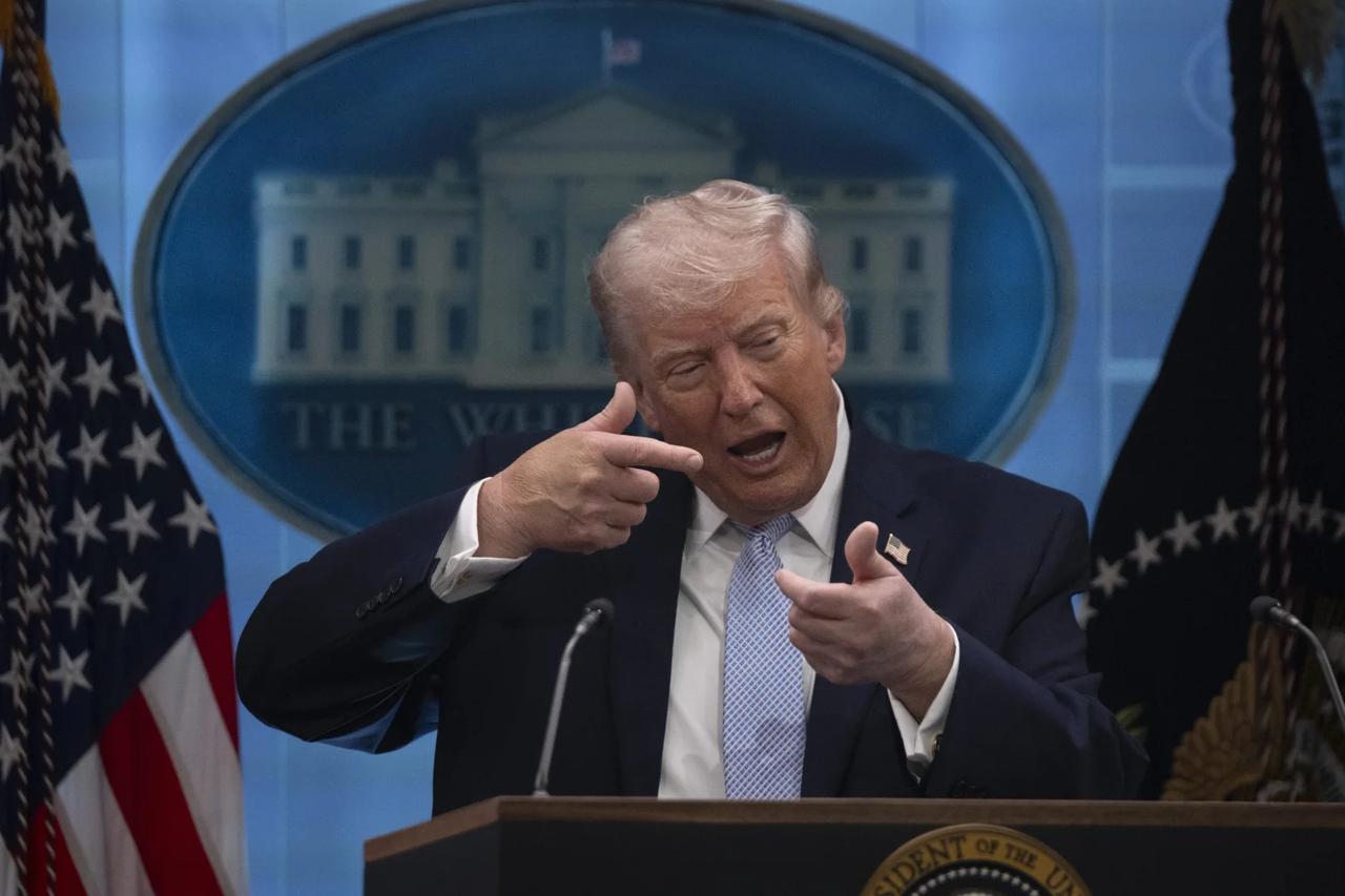 Enerji sektöründe kedi-fare oyunu: Sahneye koyan: Donald Trmup 

