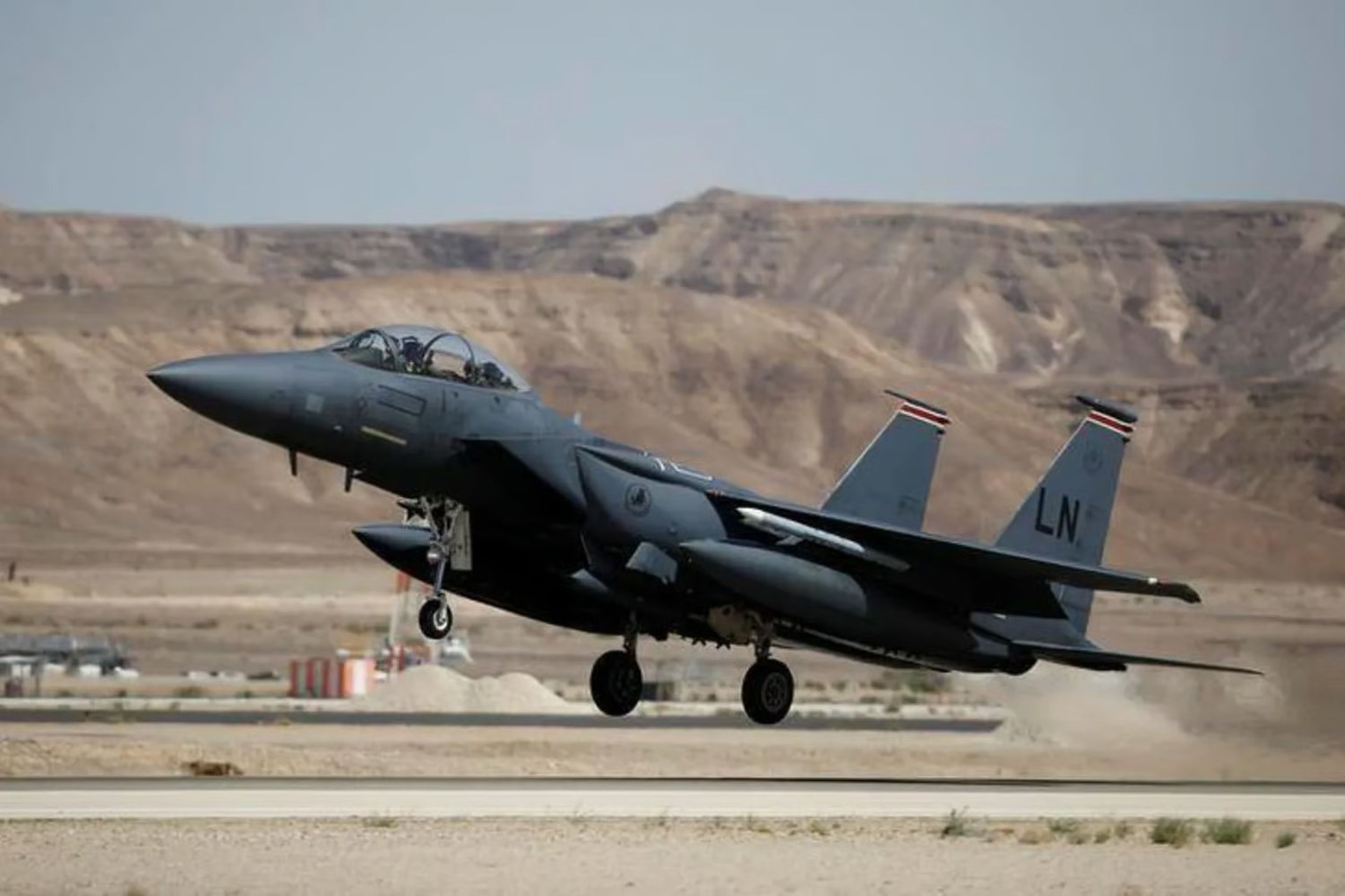 ABD F-15E’lere lazer güdümlü roket: İnsansız hedeflere karşı yeni kabiliyet