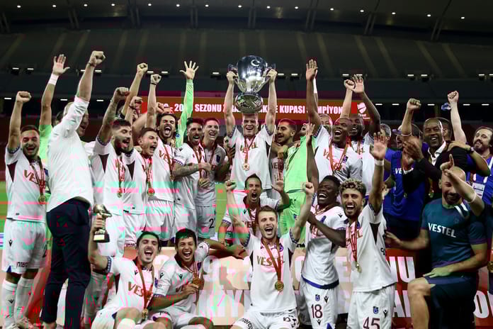 Tarihteki kupa zaferleri