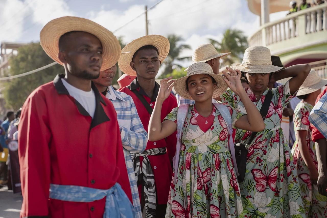 Toliara’da ritmin zaferi: Tsapiky festivali Madagaskar’ı ayağa kaldırdı