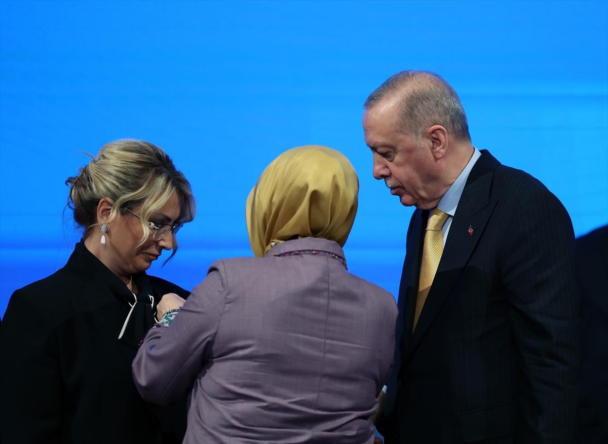 AK Parti'ye katılan belediye ve isimler