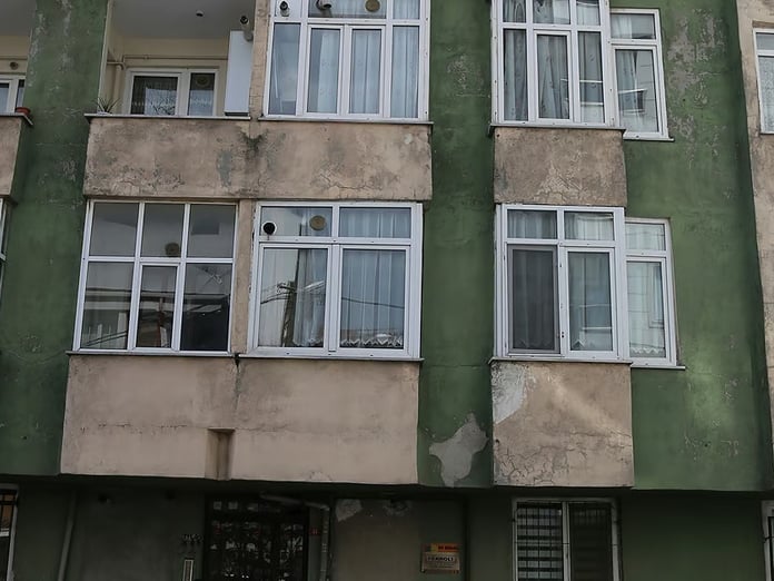 İstanbul depreminde az hasarlı 2 bin 928 yapı tespit edildi